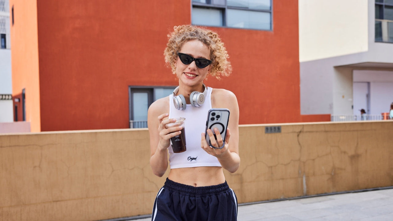 Retro Tech Revival: Why Gen Z is Obsessed with ‘Dumbphone’ Case Aesthetics