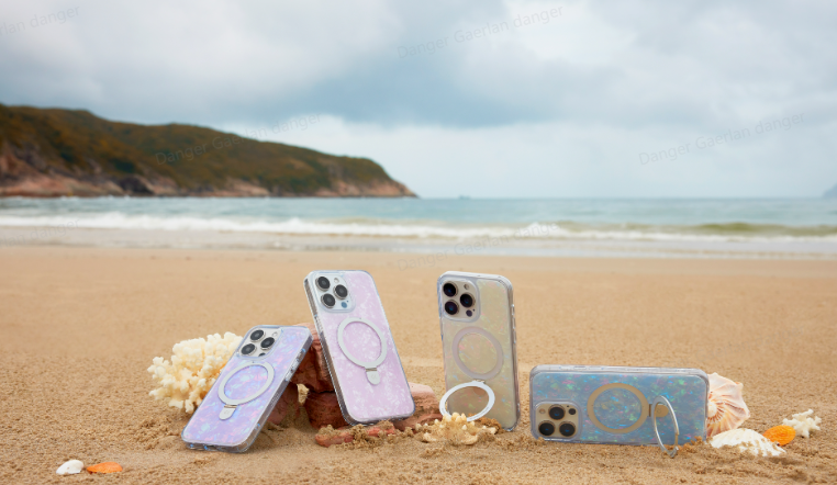 Summer Vibes: Top iPhone Case Designs to Match Your Summer Adventures