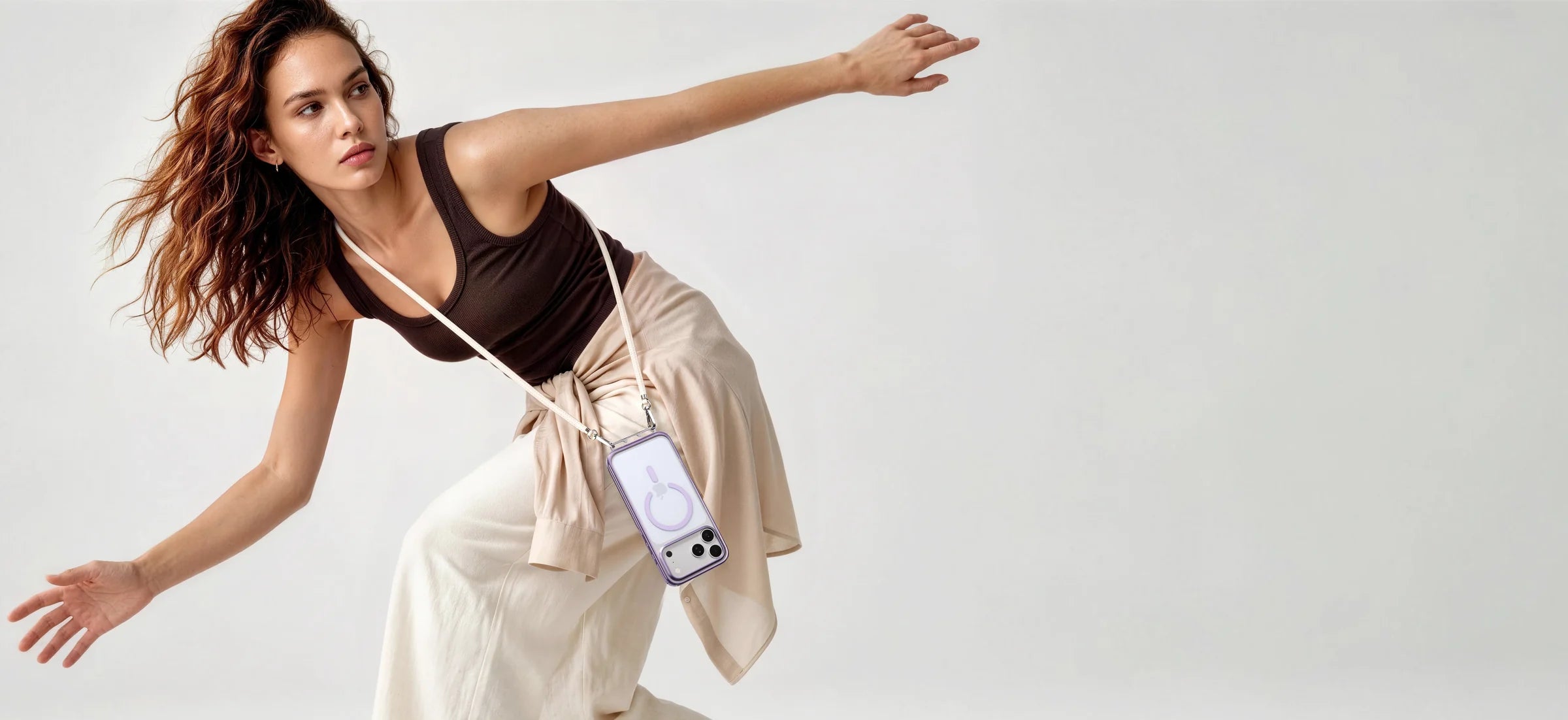 Model wearing CASEKOO LinkOO lanyard phone case