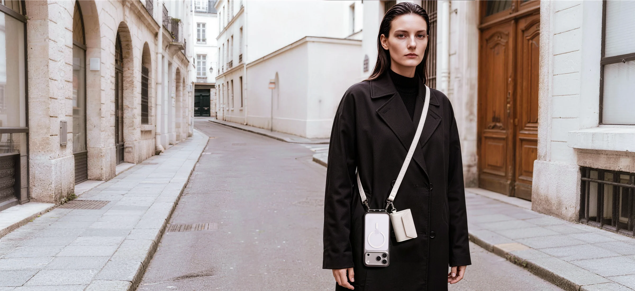 Model wearing CASEKOO LinkOO phone case crossbody